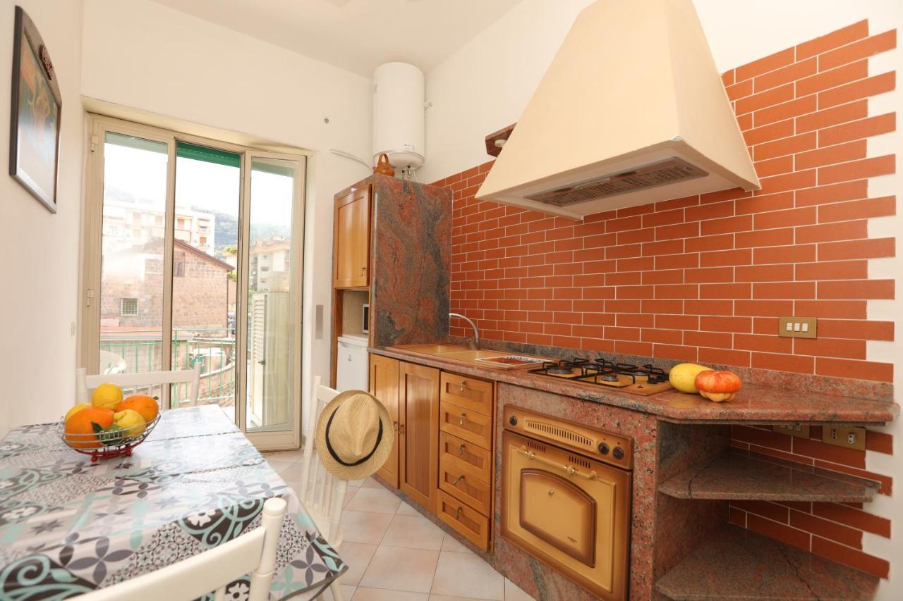 Estate4Home - Casa Pina Sorrento Eksteriør billede